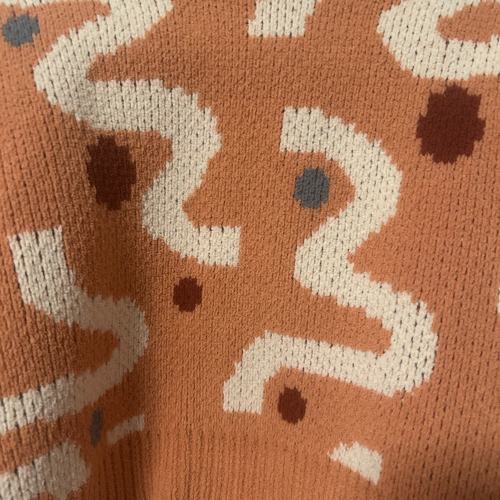 Open Edit toddler sweater - Picture 3 of 4